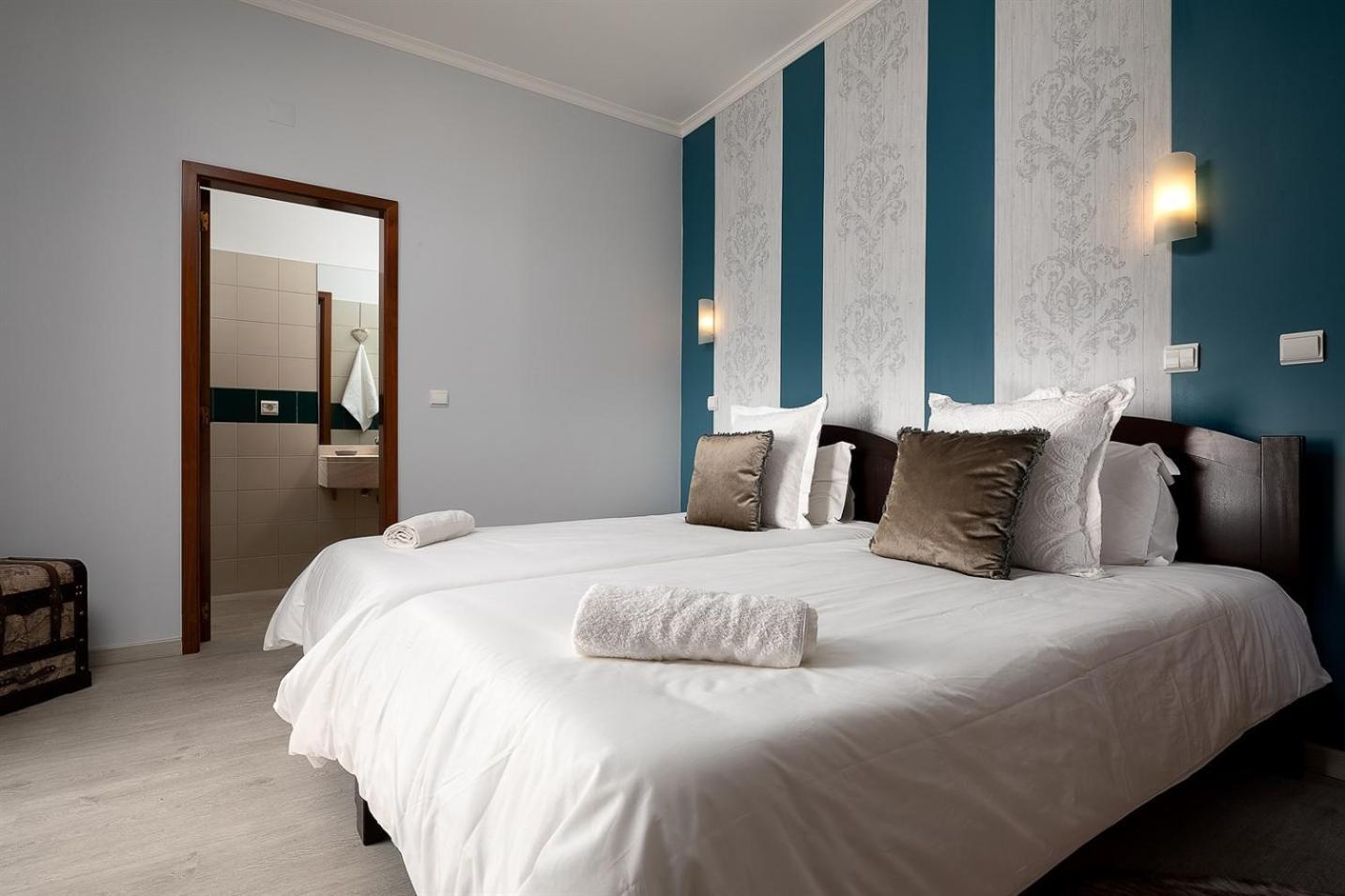 Perola Views Inn By Madeira Sun Travel Porto Moniz Exterior photo