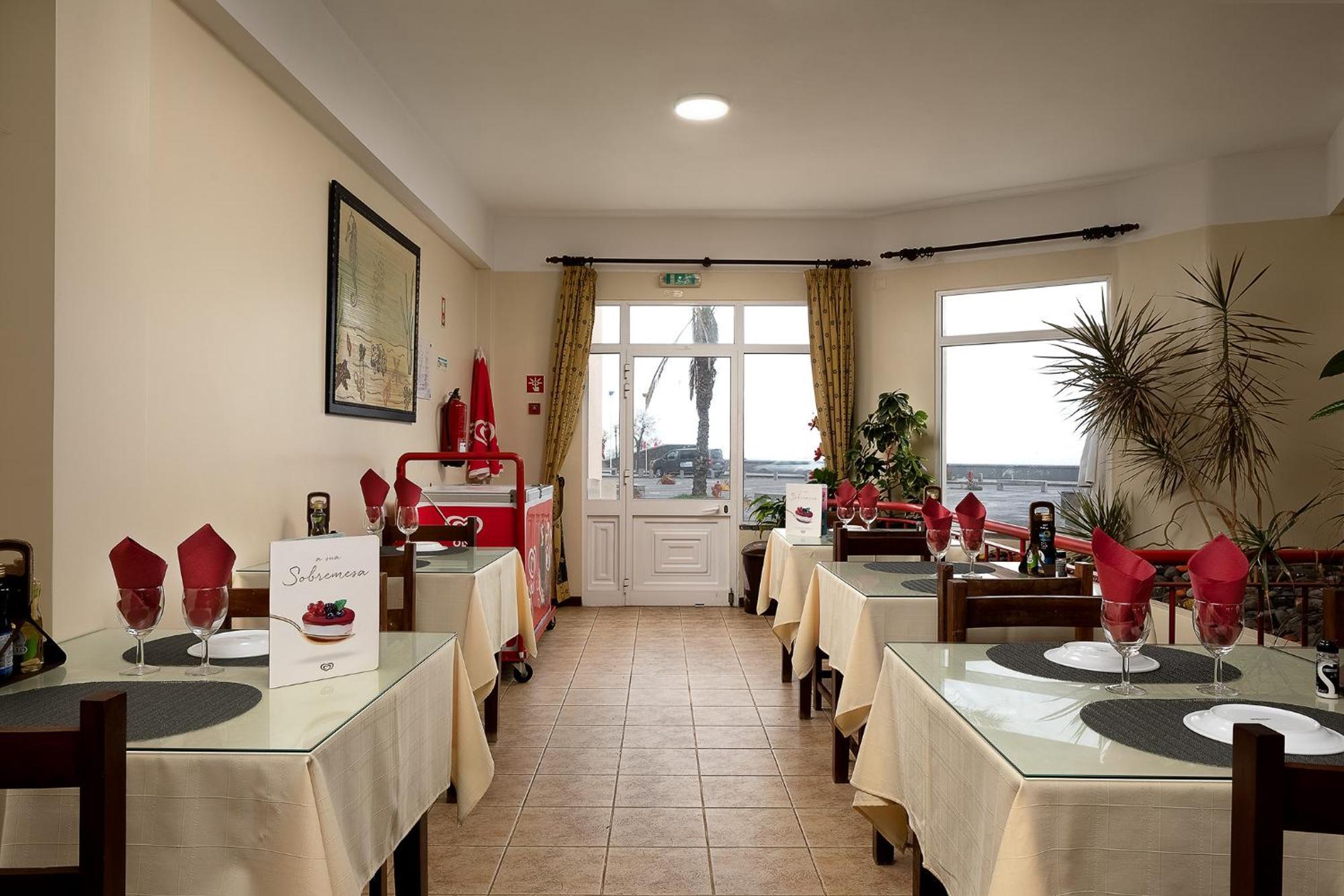 Perola Views Inn By Madeira Sun Travel Porto Moniz Exterior photo